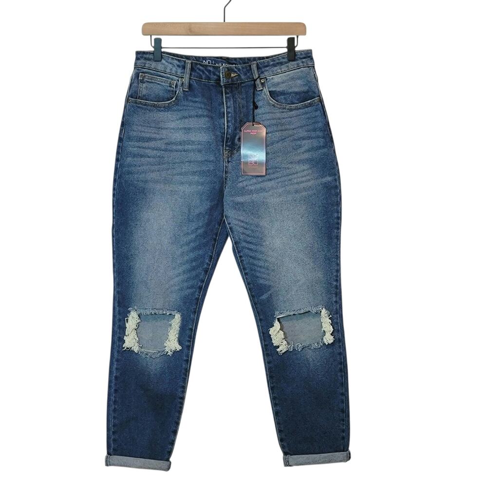 No Boundaries Super High Rise Mom Jean Straight Leg Distressed Knee Blue Size 11